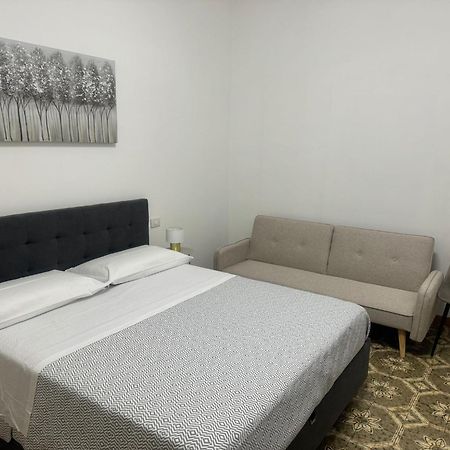 Larisa Home Apartment Rome Exterior photo